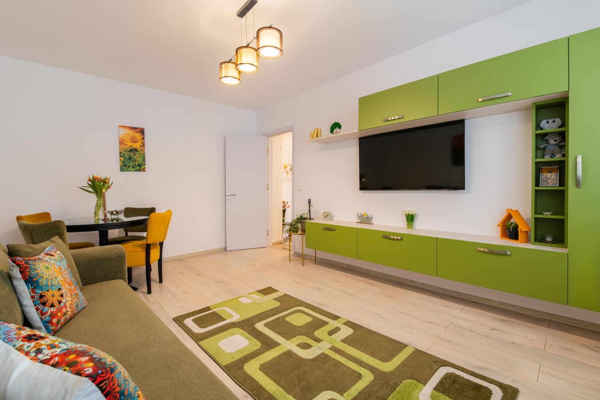 Springhome - Cozy Apartment With Balcony & Parking Брашов Екстер'єр фото